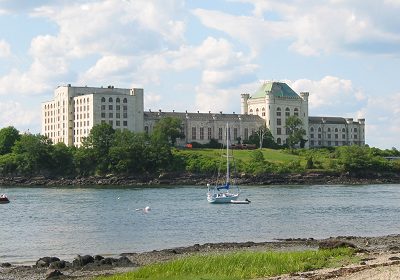 portsmouth naval prison tours