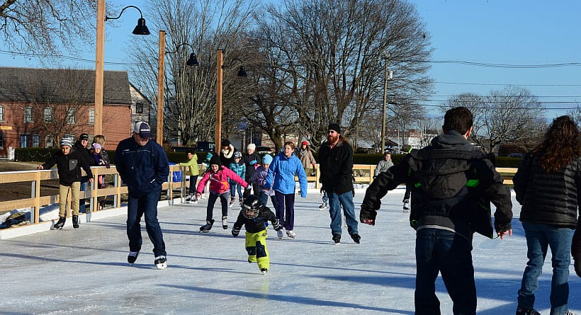 Labrie Family Skate at Puddle Dock Pond