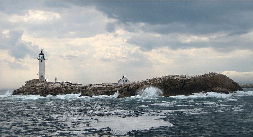 White Island Light