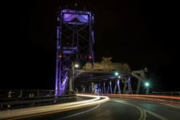 Streaks of Light, Memorial Bridge