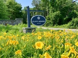 cliff house cape neddick