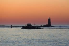 whaleback light kittery