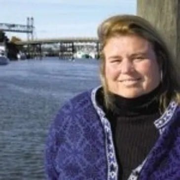 esther kennedy city council