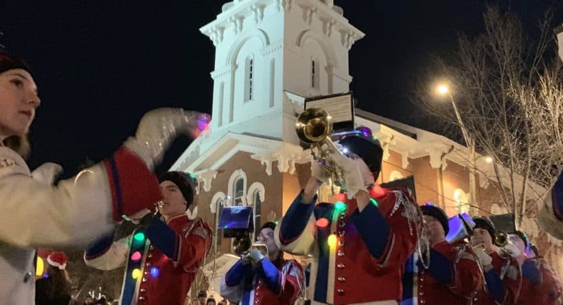 portsmouth holiday parade