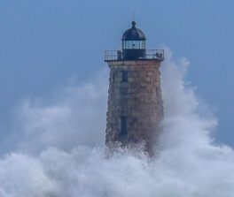 whaleback lighthouse nh