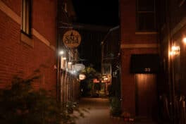commercial alley portsmouth nh