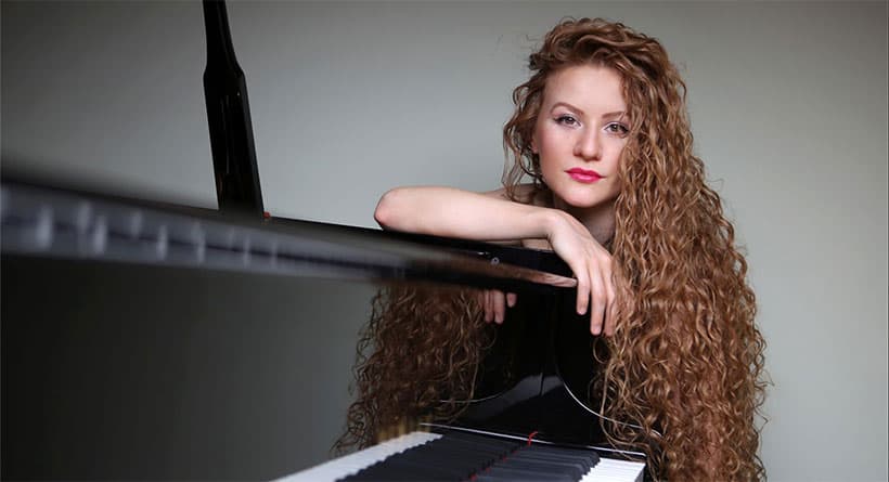 Pianist Asiya Korepanova