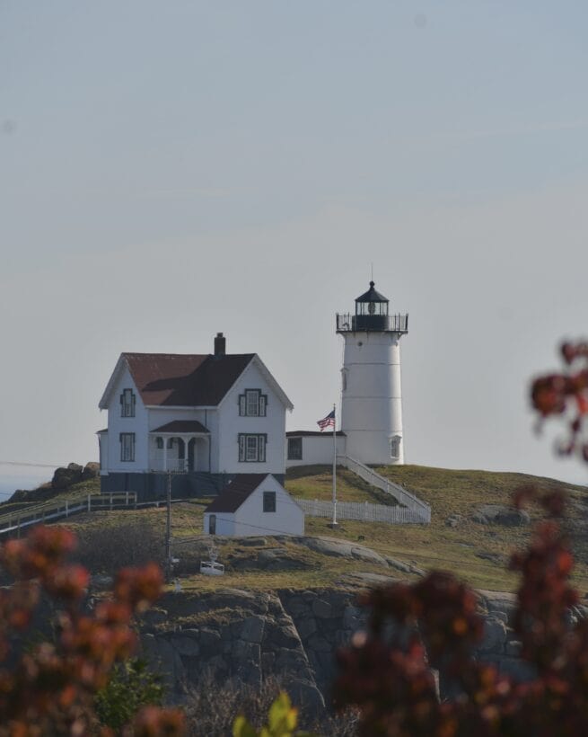 nubble light autumn