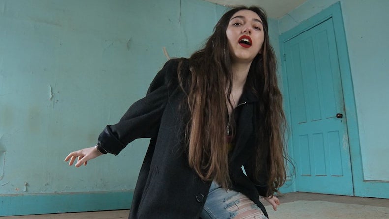 veronica lewis