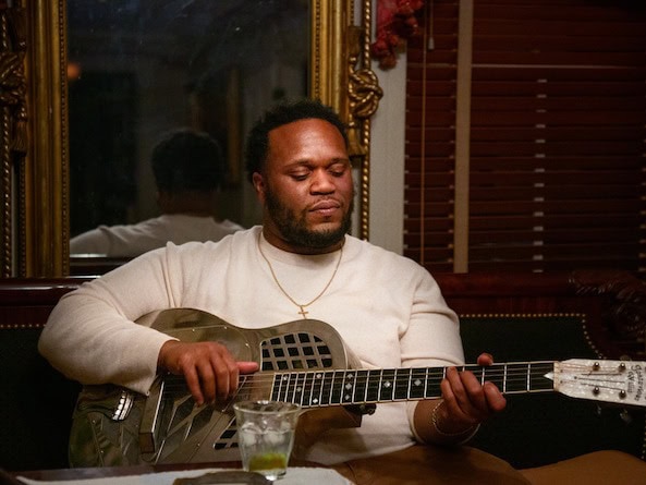 jontavious willis jimmys portsmouth