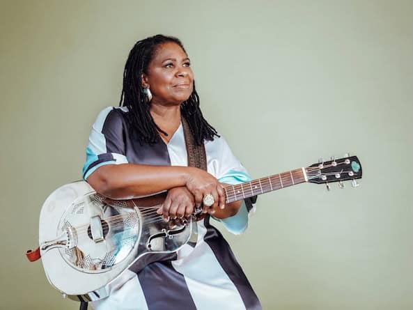 ruthie foster