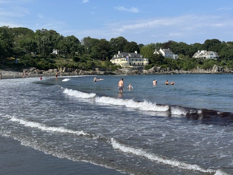 harbor beach york maine