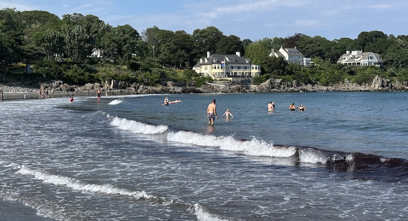 harbor beach york maine