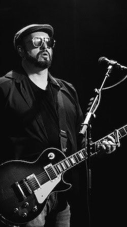 tim theriault