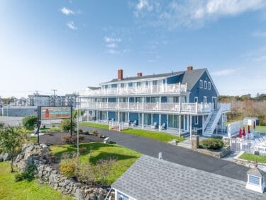 935 ocean beachside inn