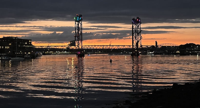 memorial bridge portsmouth sunset