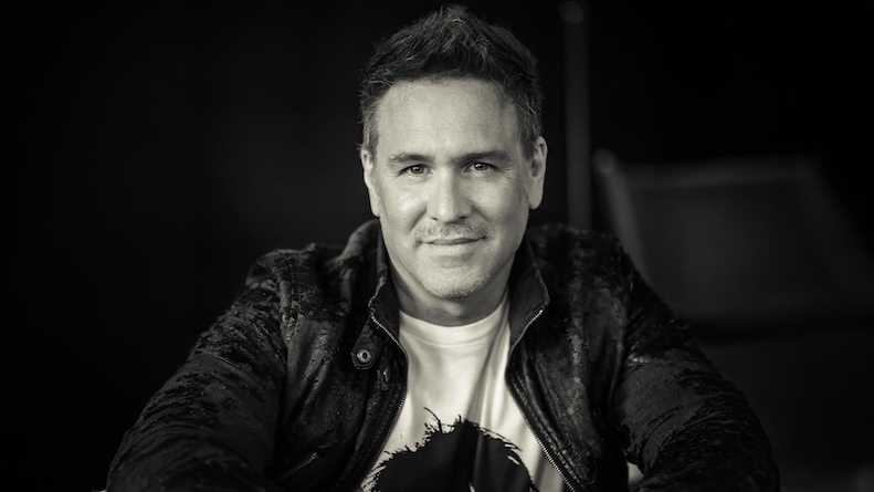 stephen lynch comedian